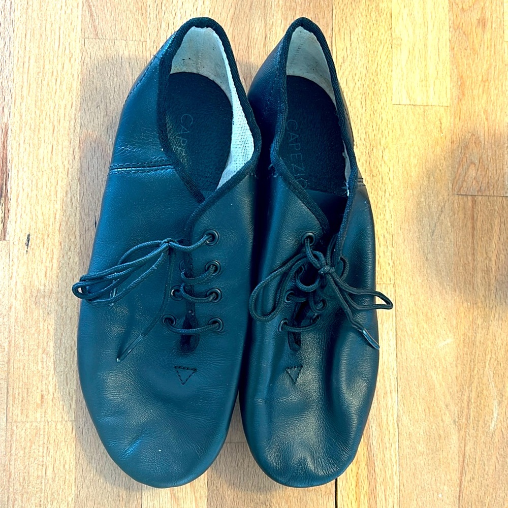 Capezio Womens E Series Jazz Oxford Dance Sneaker Size 6.5